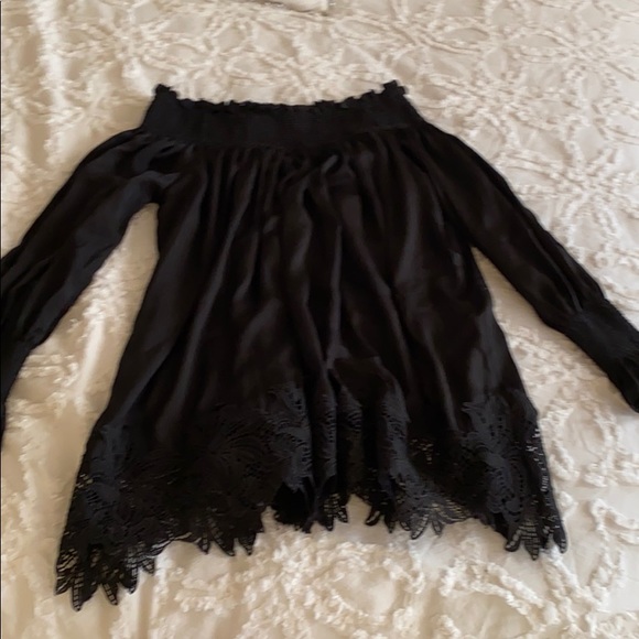 🧡 Anthropologie X Eri + Ali Black Lace Off The Shoulder Dress Shirt - Picture 3 of 8